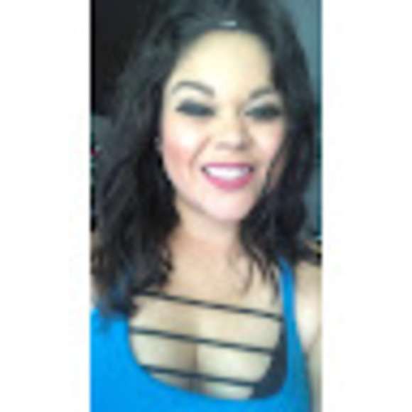 Meet your Posher, Tanya - Picture 1 of 1